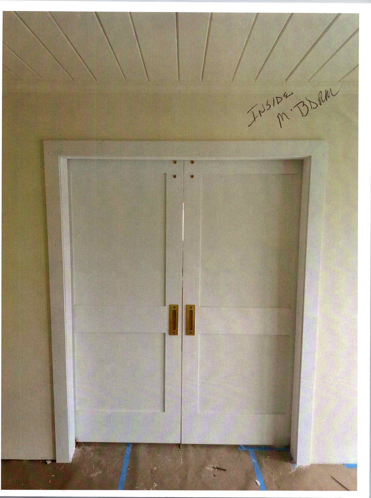 INTERIOR 2-PANEL SHAKER DOORS — photo 2