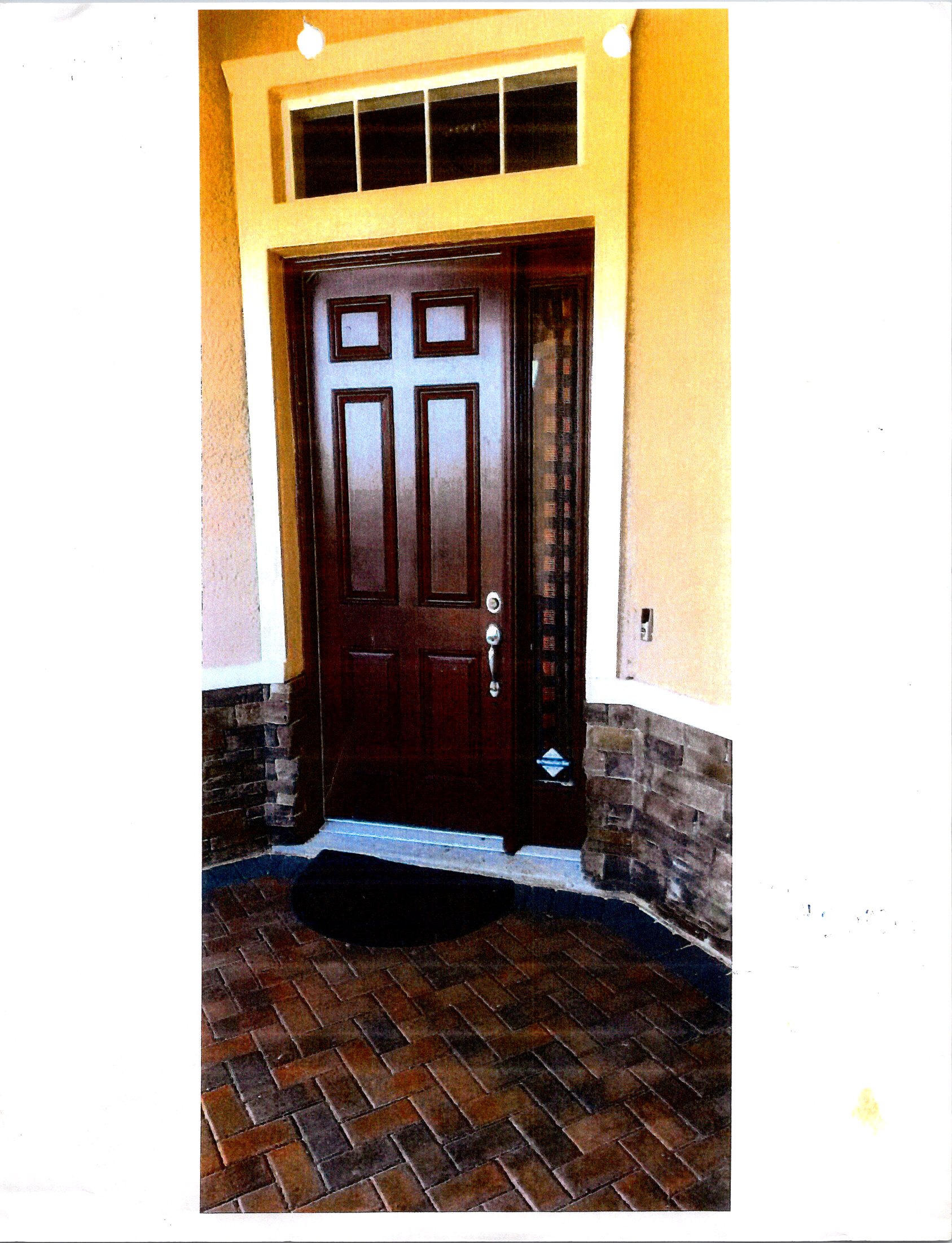 Before Front Entry Single with Sidelite & Transom