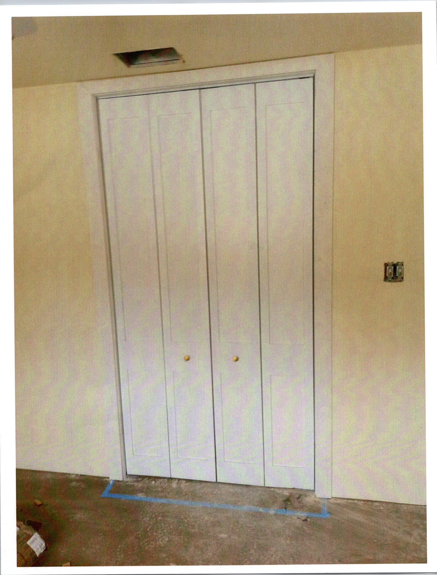 Interior 2-Panel Shaker Doors